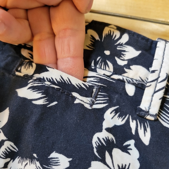 Original Penguin Men's Exploded Hibiscus Short DarkNavy White  Shorts Size 36 - Picture 9 of 13